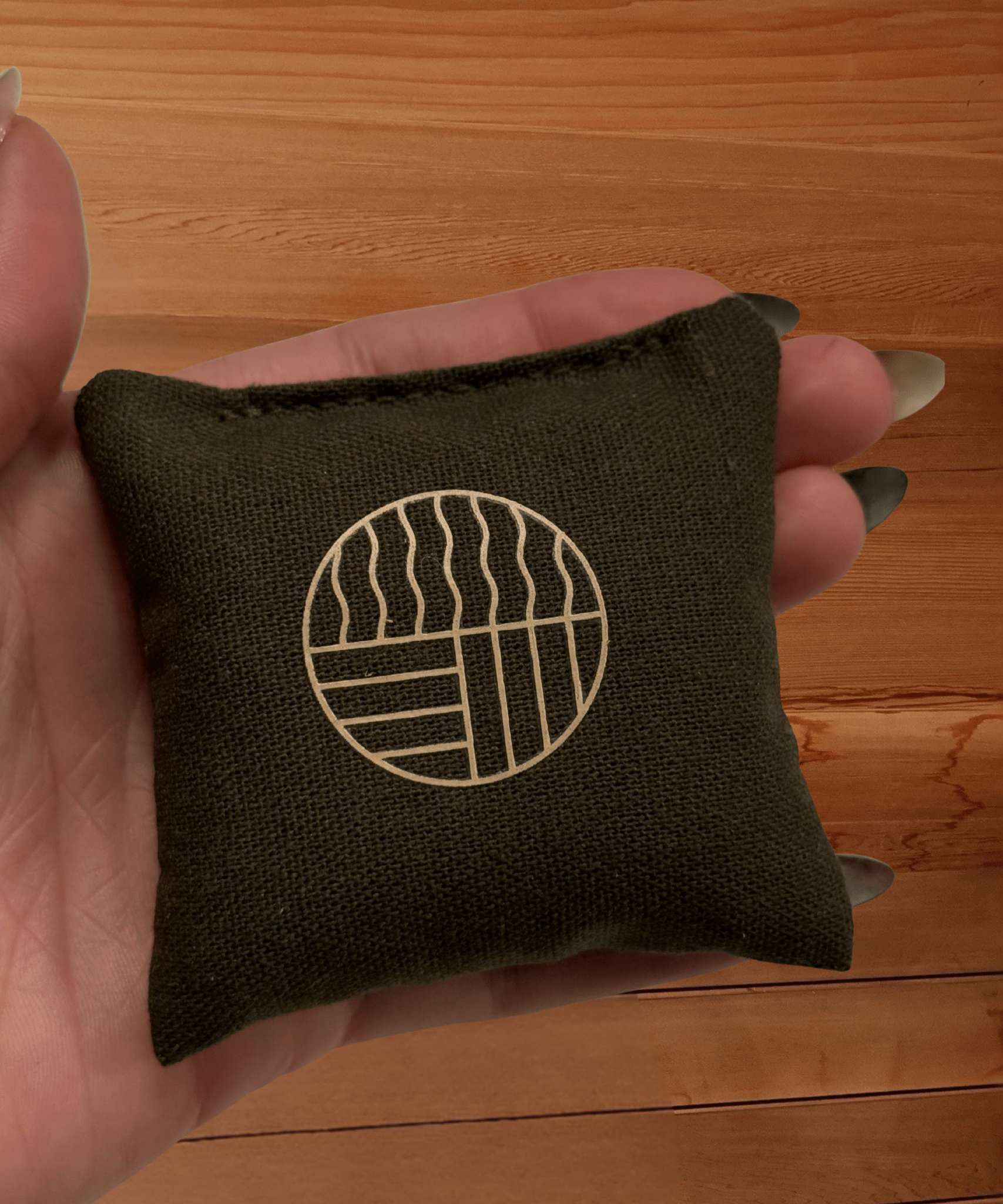 The Cedarwood Sachet - Embrace The Heat